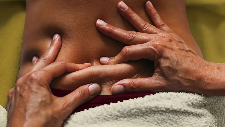 Deep Body Massage in Chandni Chowk