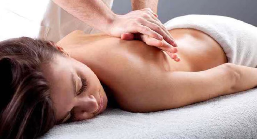Deep Tissue Massage in Tilak Nagar