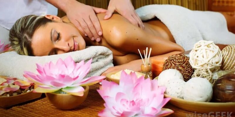 Body to Body Massage Spa In Green Park
