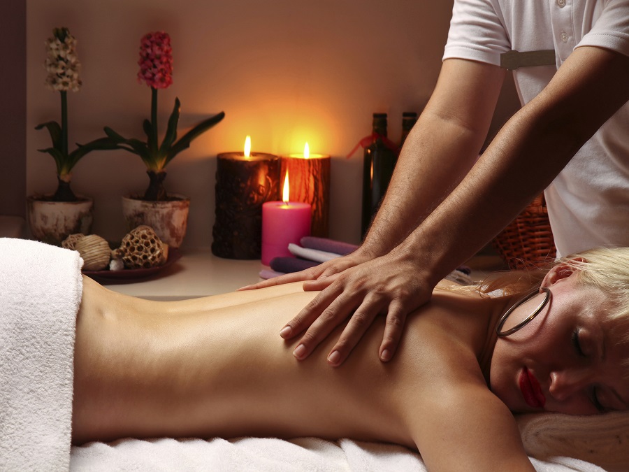 Deep Tissue Massage in Mohan Estate