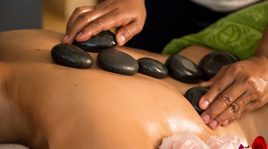 Deep Tissue Massage in Nirman Vihar