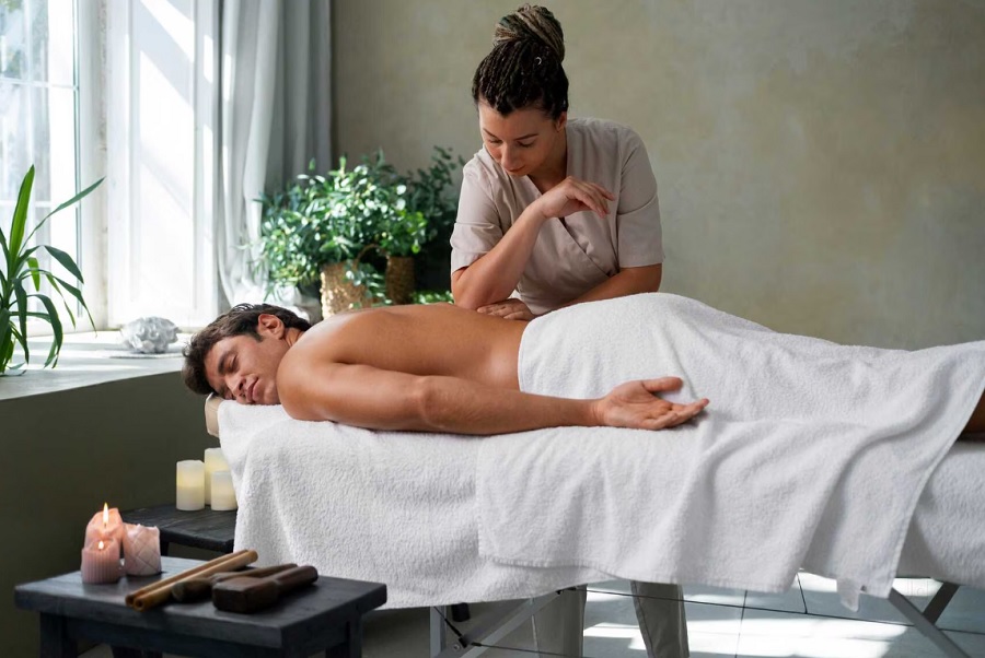 Deep Tissue Massage in Punjabi Bagh
